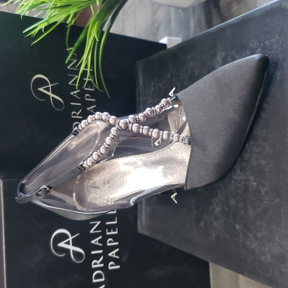 FLASH SALE⚡️Adrianna Papell Aurora- Black Satin